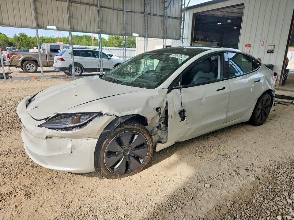 2025 TESLA MODEL 3 - 1