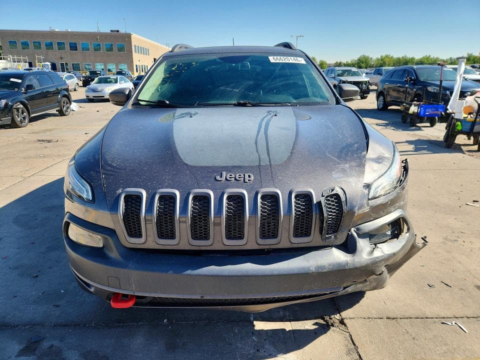 2018 JEEP CHEROKEE TRAILHAWK 5