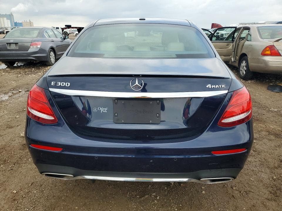 2018 MERCEDES-BENZ E 300 4MATIC 6