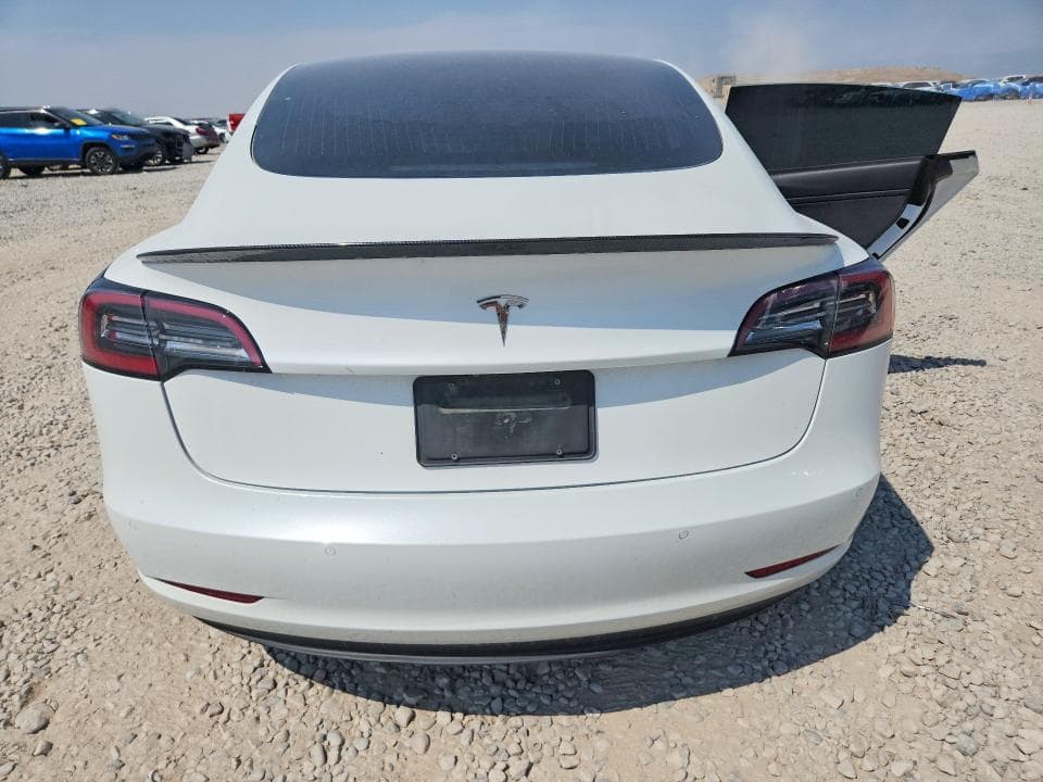 2020 TESLA MODEL 3 6