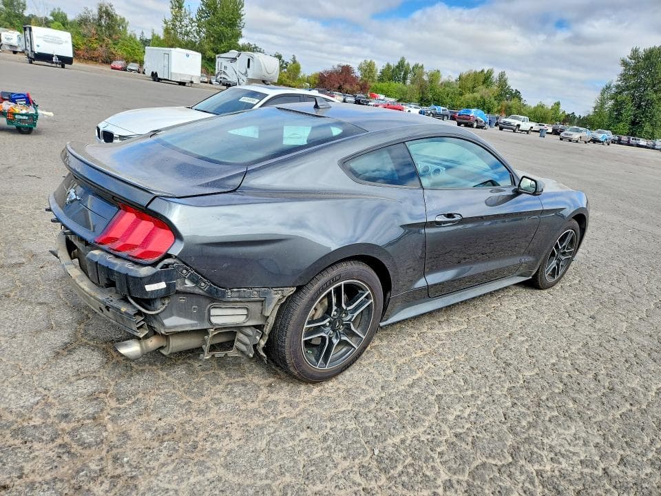 2020 FORD MUSTANG 3
