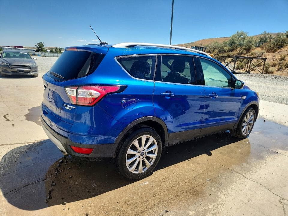 2017 FORD ESCAPE TITANIUM 3