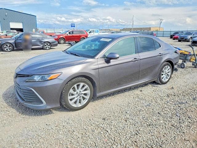2022 TOYOTA CAMRY LE - 1
