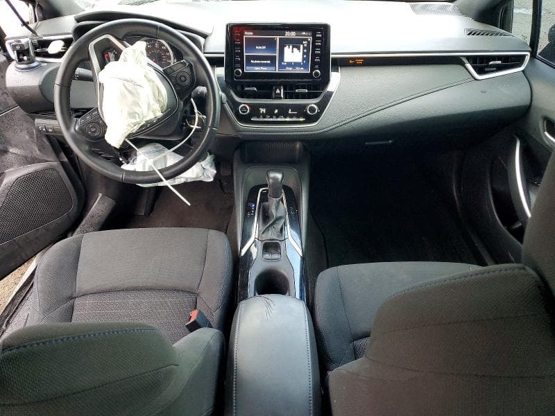 2020 TOYOTA COROLLA SE 8
