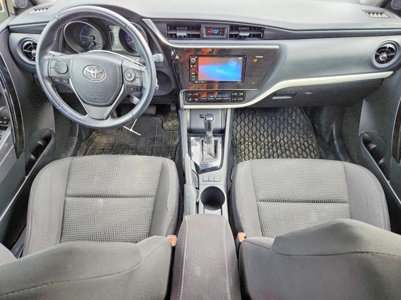 2017 TOYOTA COROLLA IM BASE 8