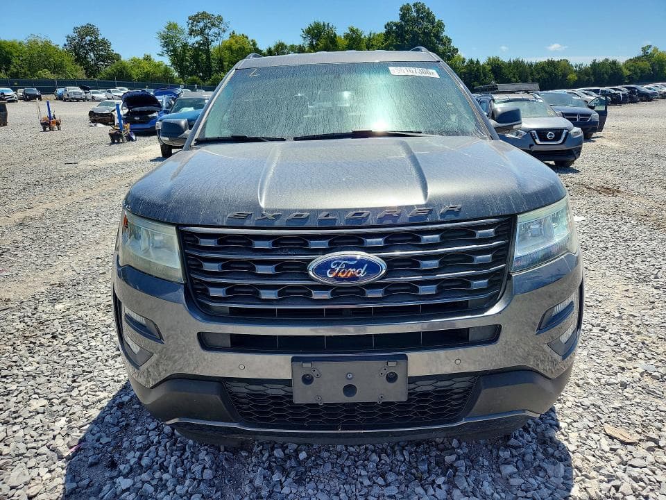 2017 FORD EXPLORER XLT 5