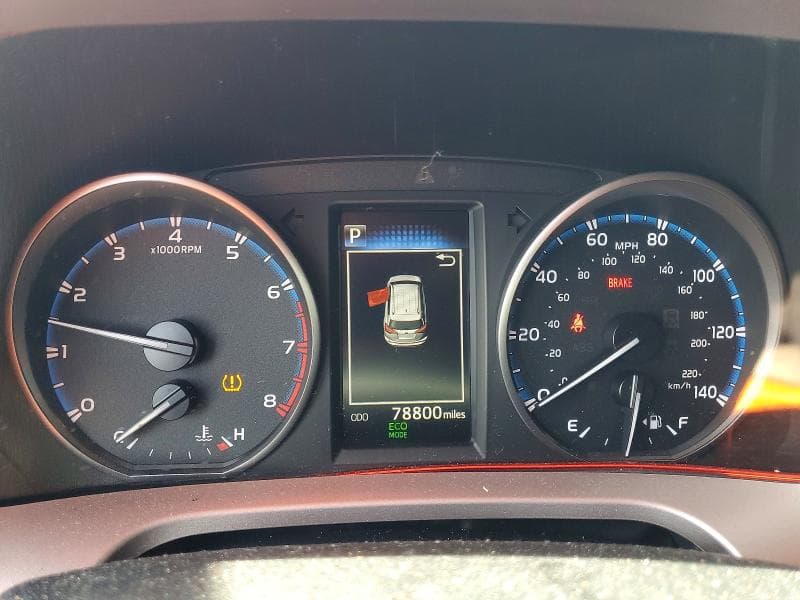 2018 TOYOTA RAV4 LE 9