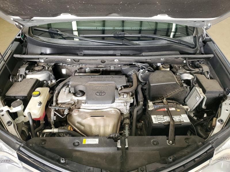 2018 TOYOTA RAV4 XLE 12
