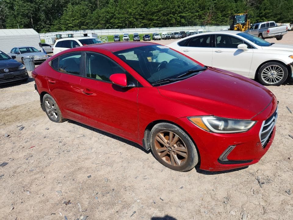 2017 HYUNDAI ELANTRA SE 4