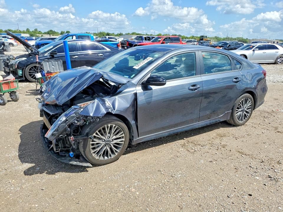 2024 KIA FORTE GT LINE - 1