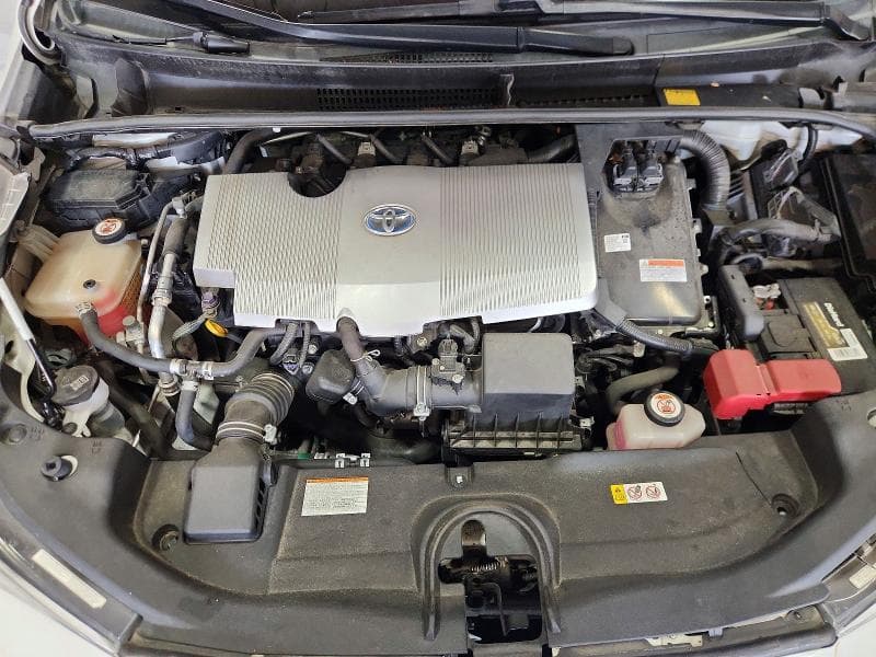2017 TOYOTA PRIUS TWO 11