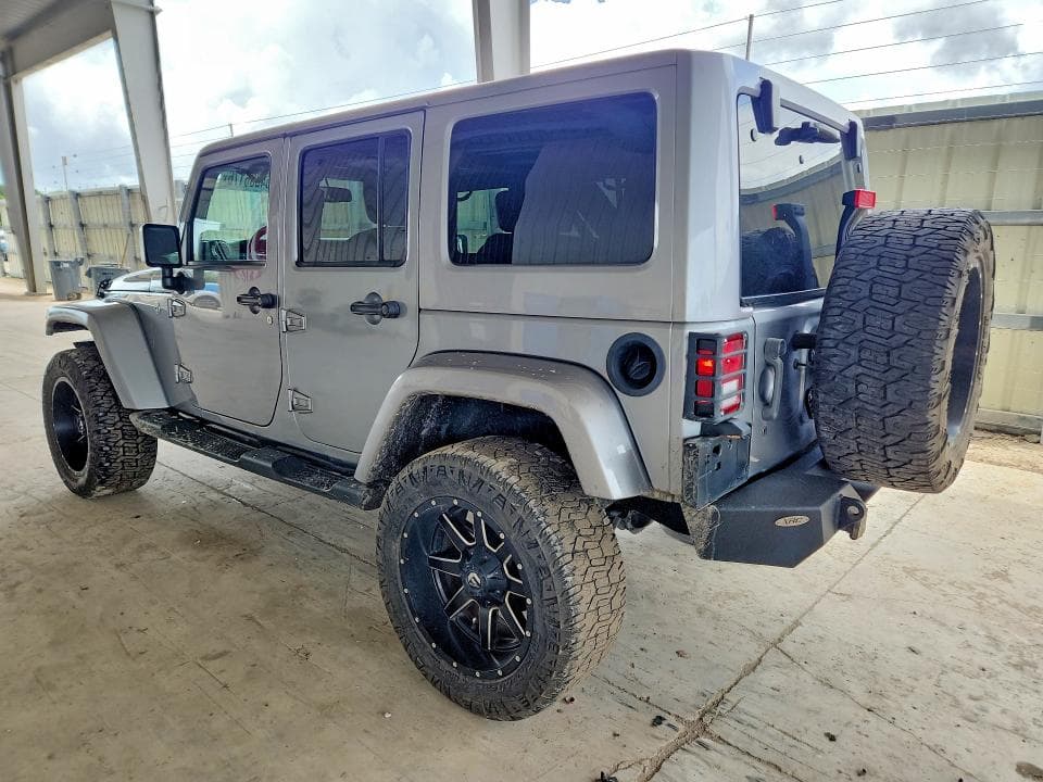 2017 JEEP WRANGLER UNLIMITED SAHARA 2