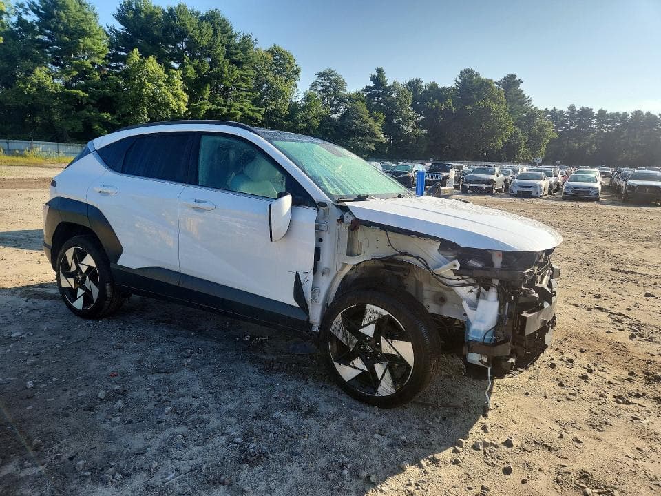 2025 HYUNDAI KONA LIMITED 4