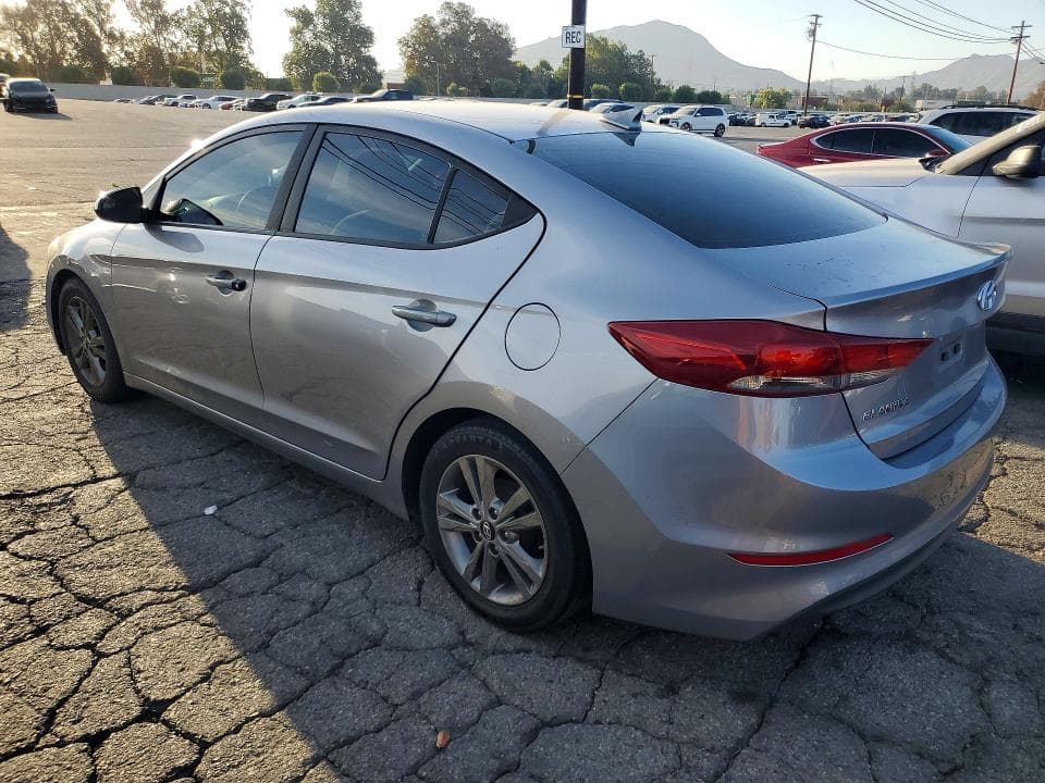 2017 HYUNDAI ELANTRA SE 2