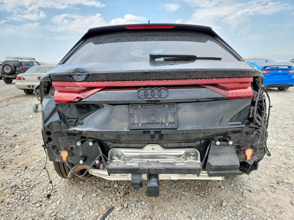 2023 AUDI Q8 PREMIUM 6