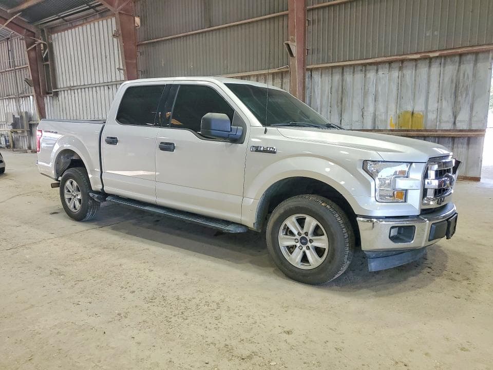 2017 FORD F150 SUPERCREW 4