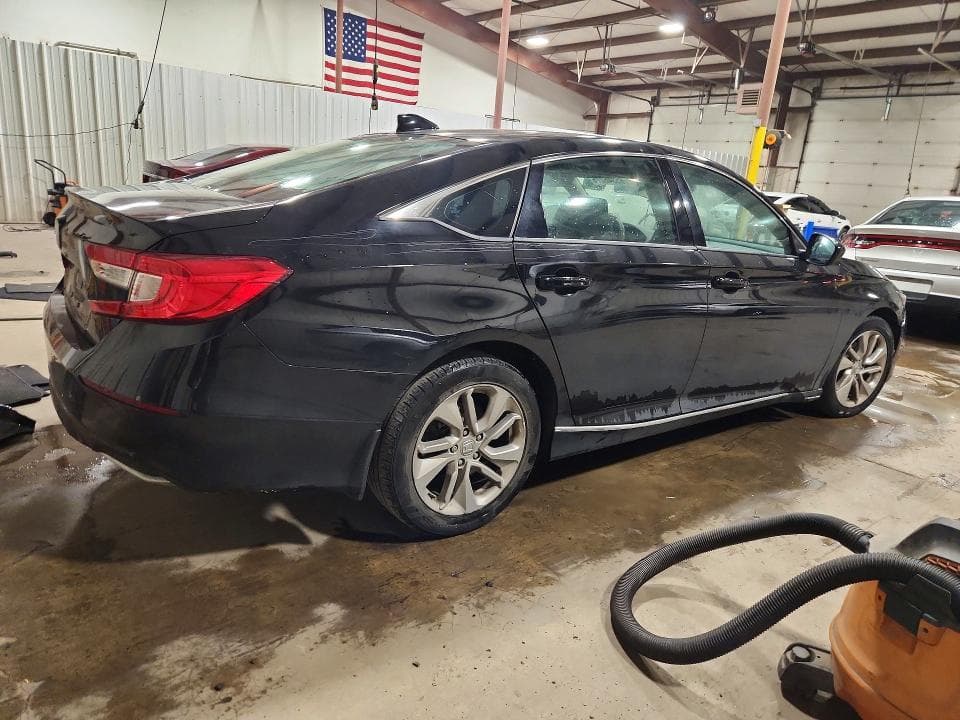 2018 HONDA ACCORD LX 3