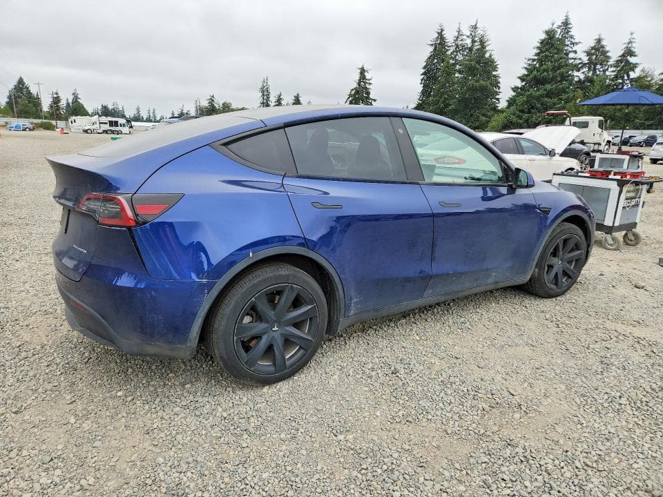 2023 TESLA MODEL Y 3