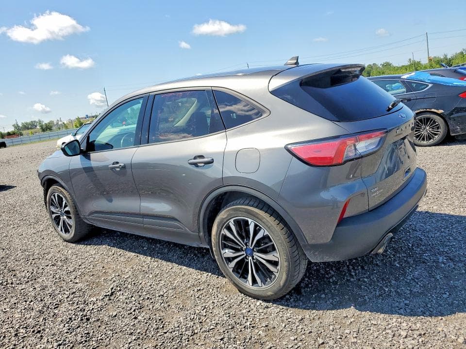 2022 FORD ESCAPE SE 2