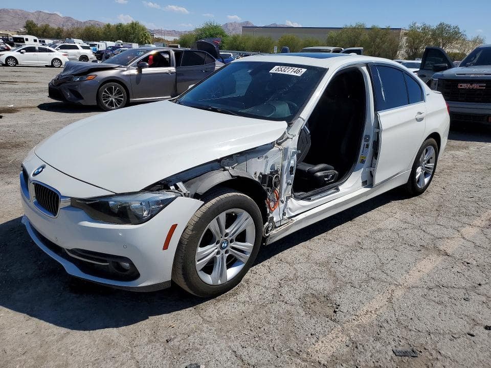 2017 BMW 330E - 1