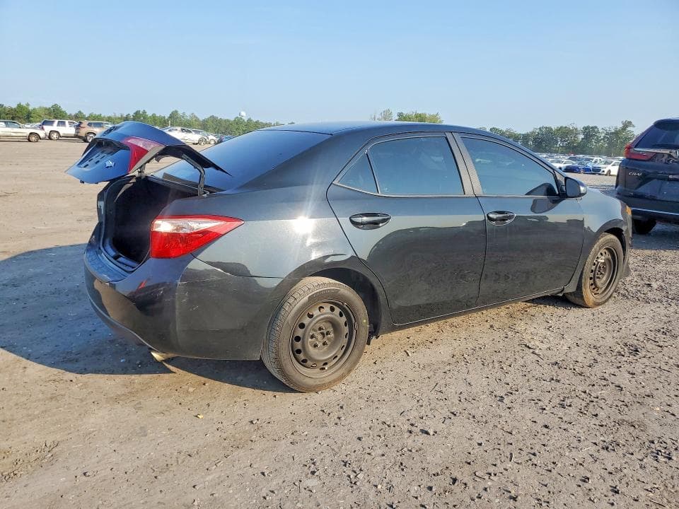 2018 TOYOTA COROLLA LE 3