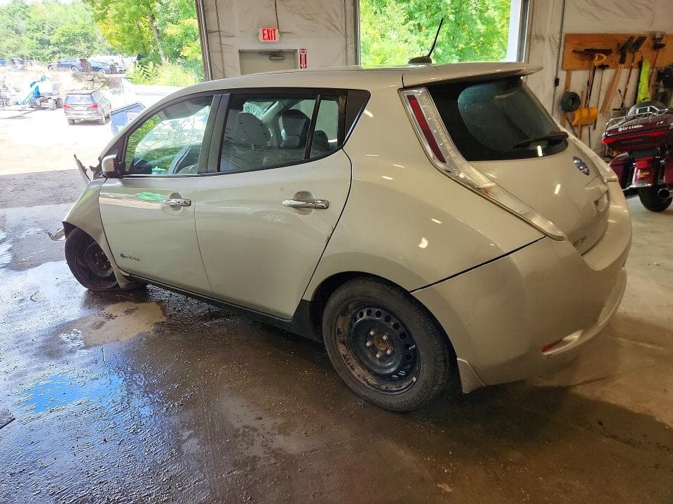 2017 NISSAN LEAF S 2