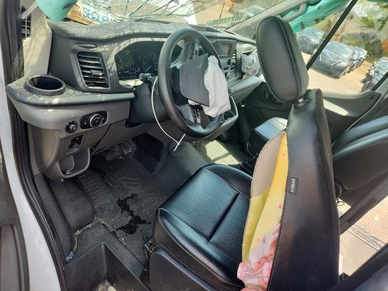 2022 FORD TRANSIT T-250 8