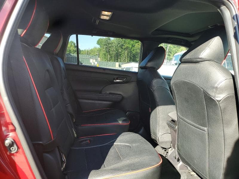 2021 TOYOTA HIGHLANDER XSE 11