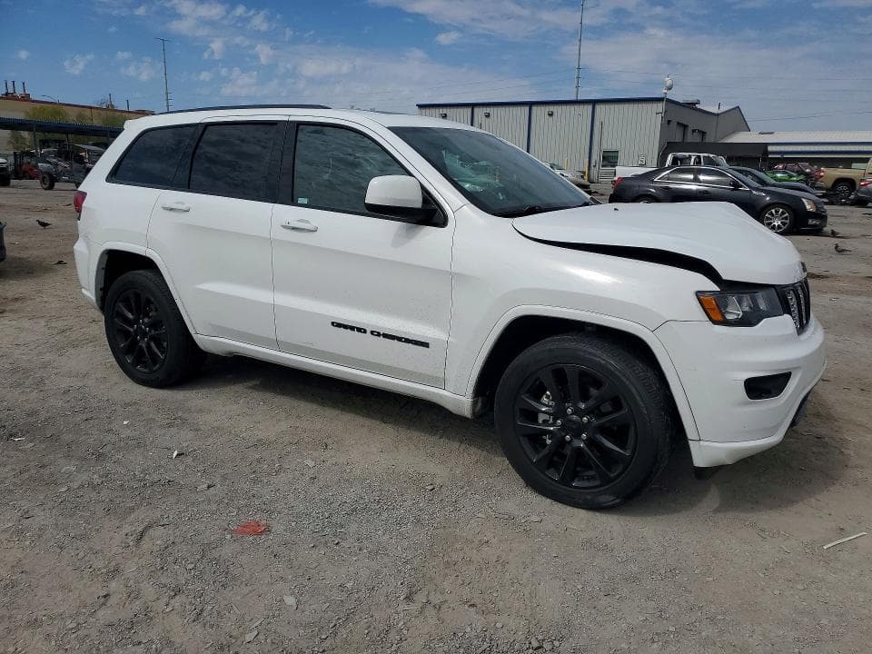 2019 JEEP GRAND CHEROKEE LAREDO 4