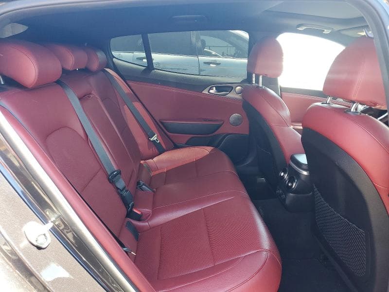 2021 KIA STINGER GT1 10