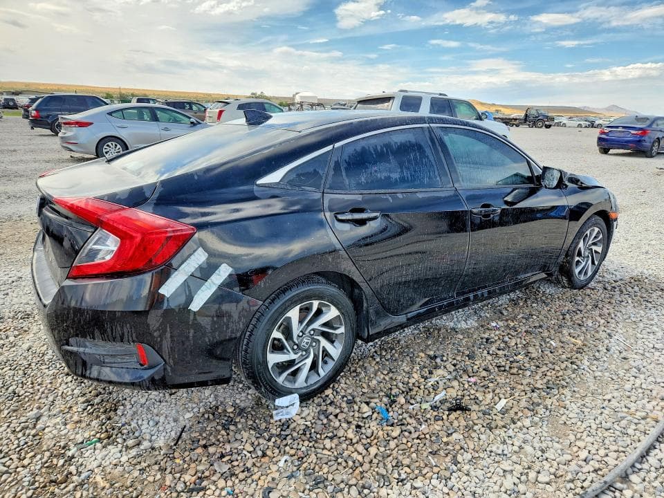 2018 HONDA CIVIC EX 3