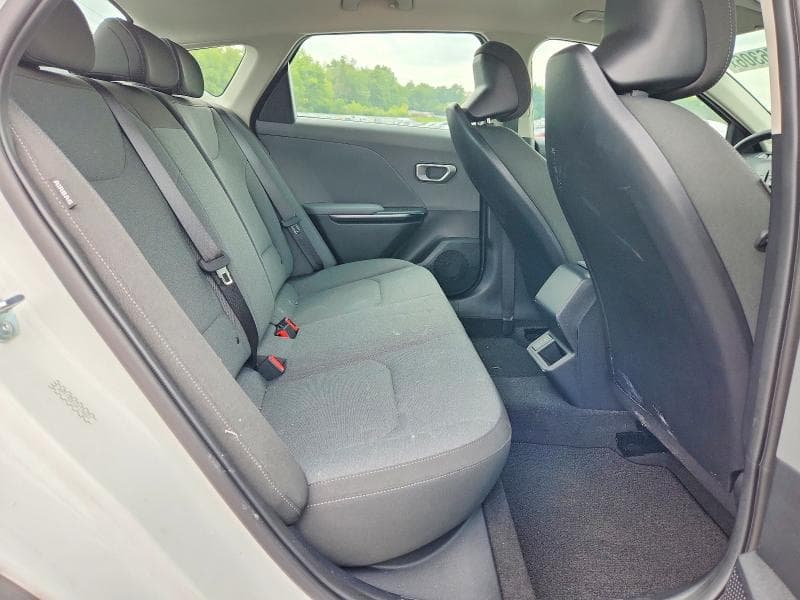 2025 KIA K4 LXS 10