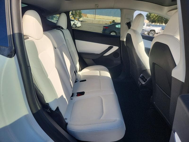 2022 TESLA MODEL Y 11