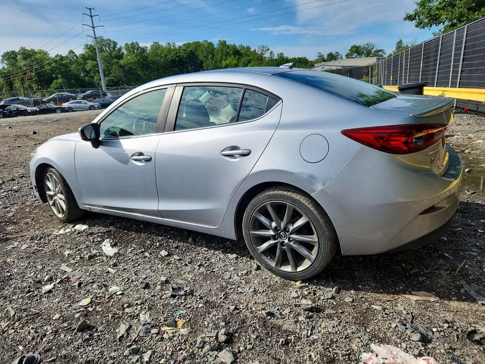 2018 MAZDA 3 TOURING TOURING 2