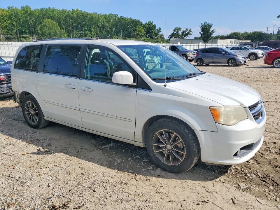 2017 DODGE GRAND CARAVAN SXT 4