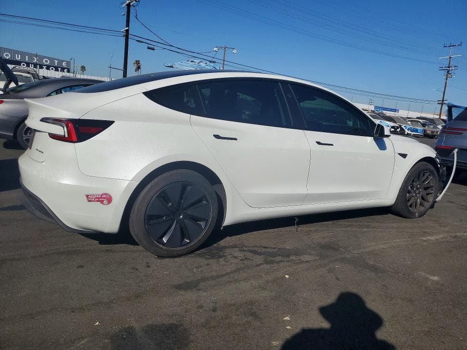 2024 TESLA MODEL 3 3