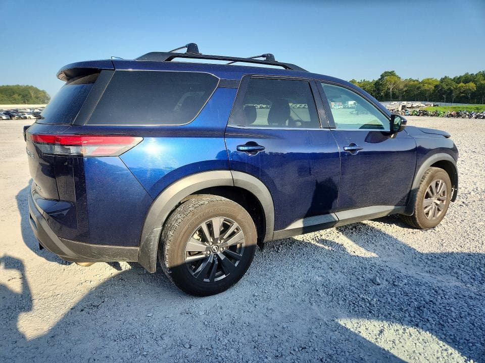 2022 NISSAN PATHFINDER SV 3