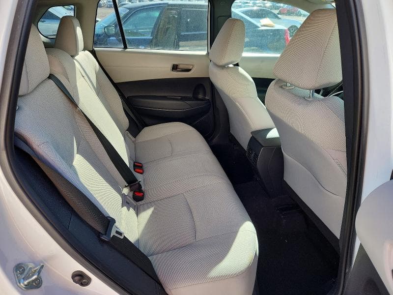 2024 TOYOTA COROLLA CROSS LE 10