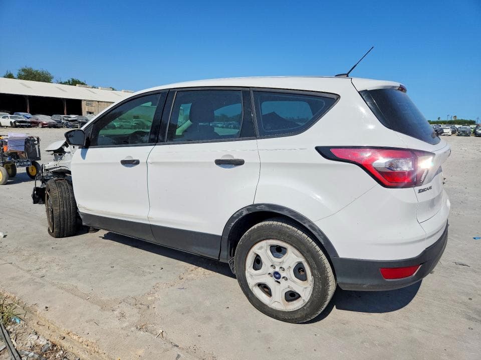 2017 FORD ESCAPE S 2