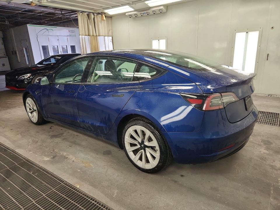 2022 TESLA MODEL 3 2