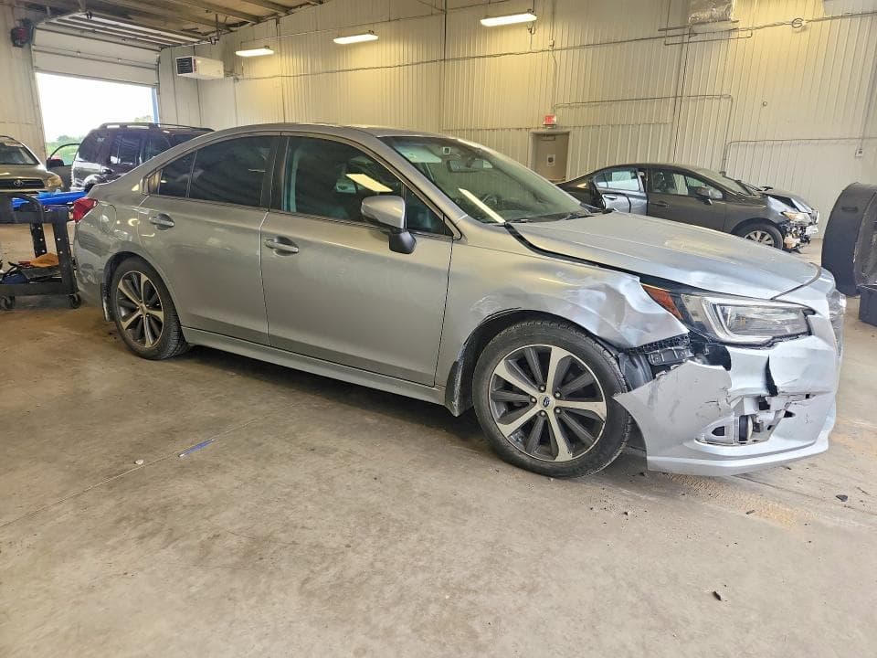 2018 SUBARU LEGACY 2.5I LIMITED 4