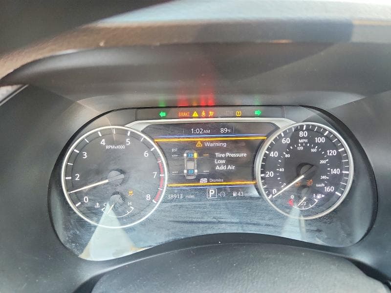 2025 NISSAN SENTRA SV 9