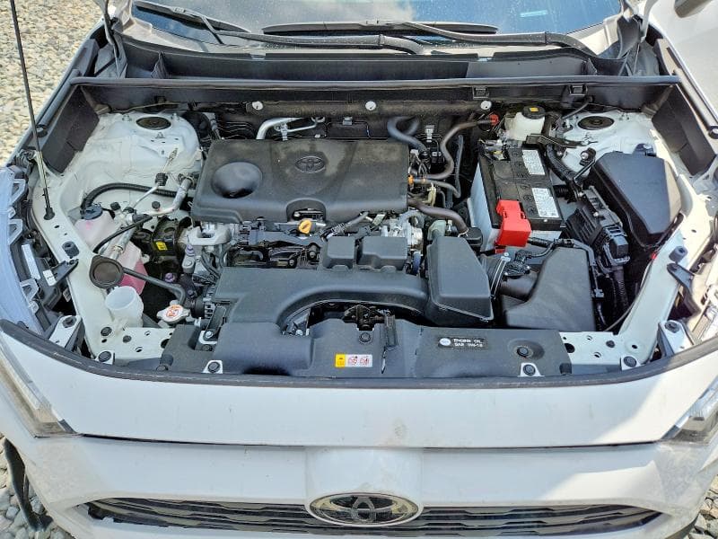 2023 TOYOTA RAV4 XLE 12