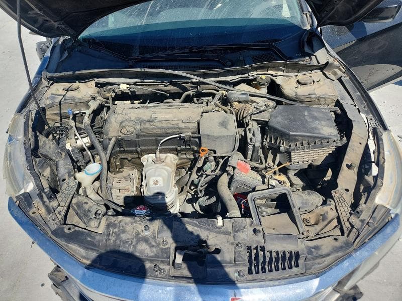 2017 HONDA ACCORD LX 11