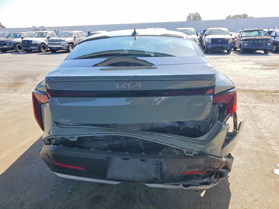 2026 KIA K4 LXS 6