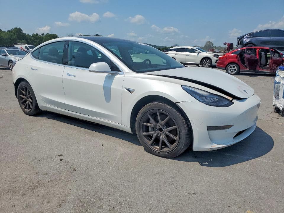 2019 TESLA MODEL 3 4