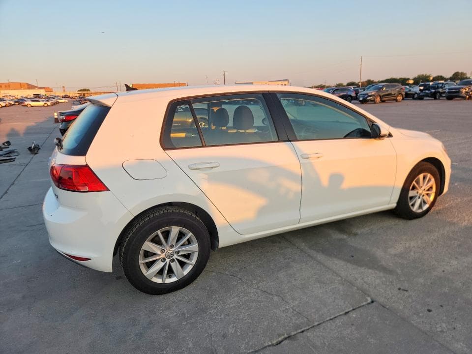 2017 VOLKSWAGEN GOLF S 3