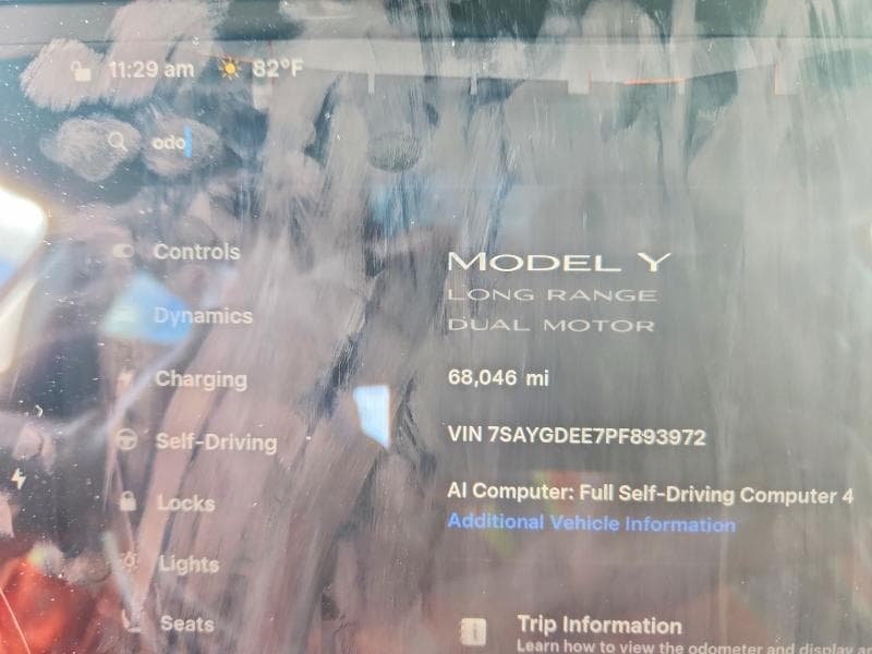 2023 TESLA MODEL Y 9