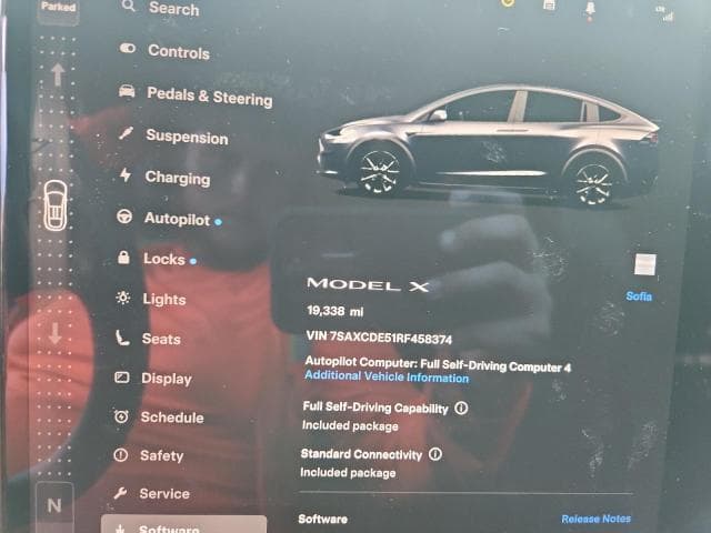 2024 TESLA MODEL X 9