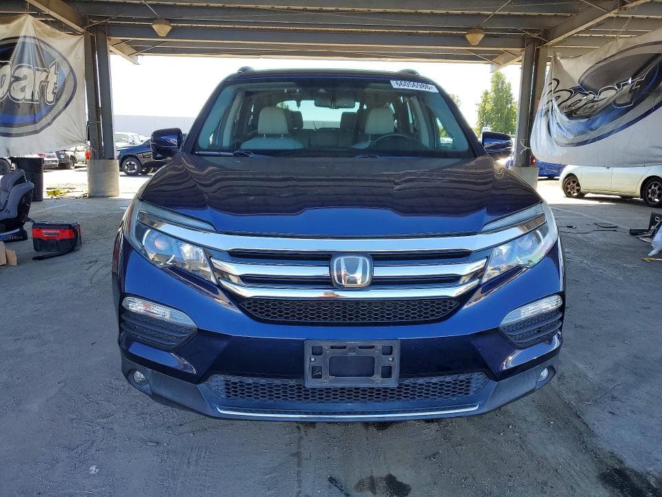 2018 HONDA PILOT TOURING 5
